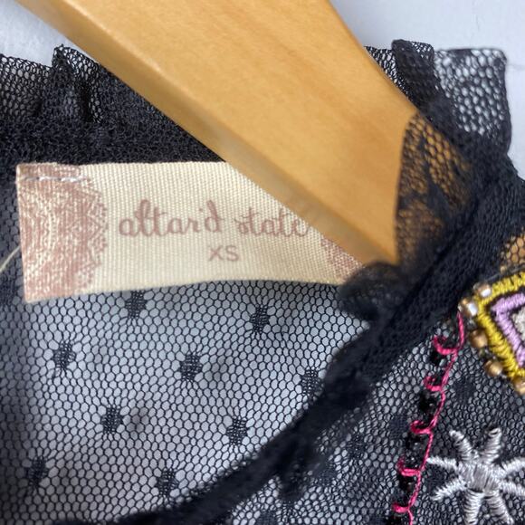 Altar’d State Black Boho Mesh Embroidered Bell Sleeve Blouse XS - Picture 7 of 9